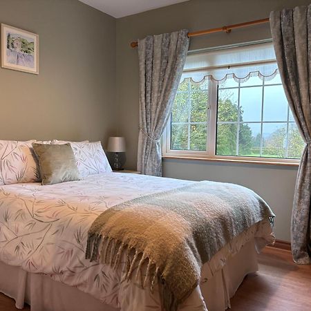 The Lodge Self Catering Castlerea Экстерьер фото